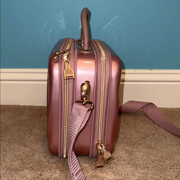 Triforce Pink Hardshell Travel Makeup Case - Picture 2 of 9